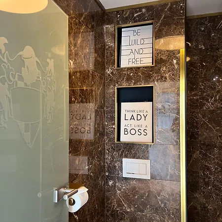 Classico Uno Apartment *